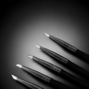 Dental composite silicone brushes